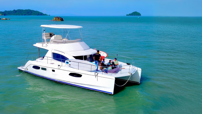 Ocean Bliss – Luxurious Private Catamaran Cruise (4 Hours)