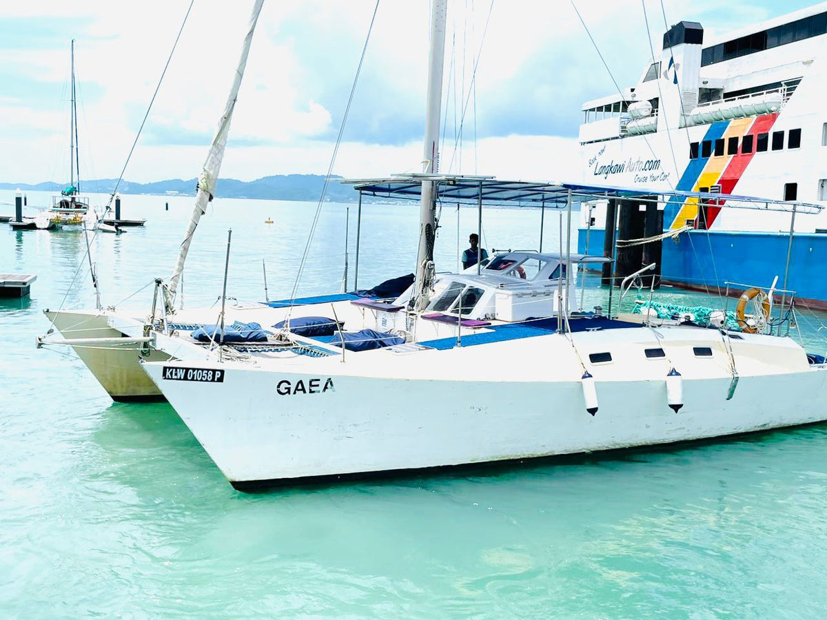 Gaea Private Yacht Charter – Premium Day & Sunset Party Cruise (4 Hours)