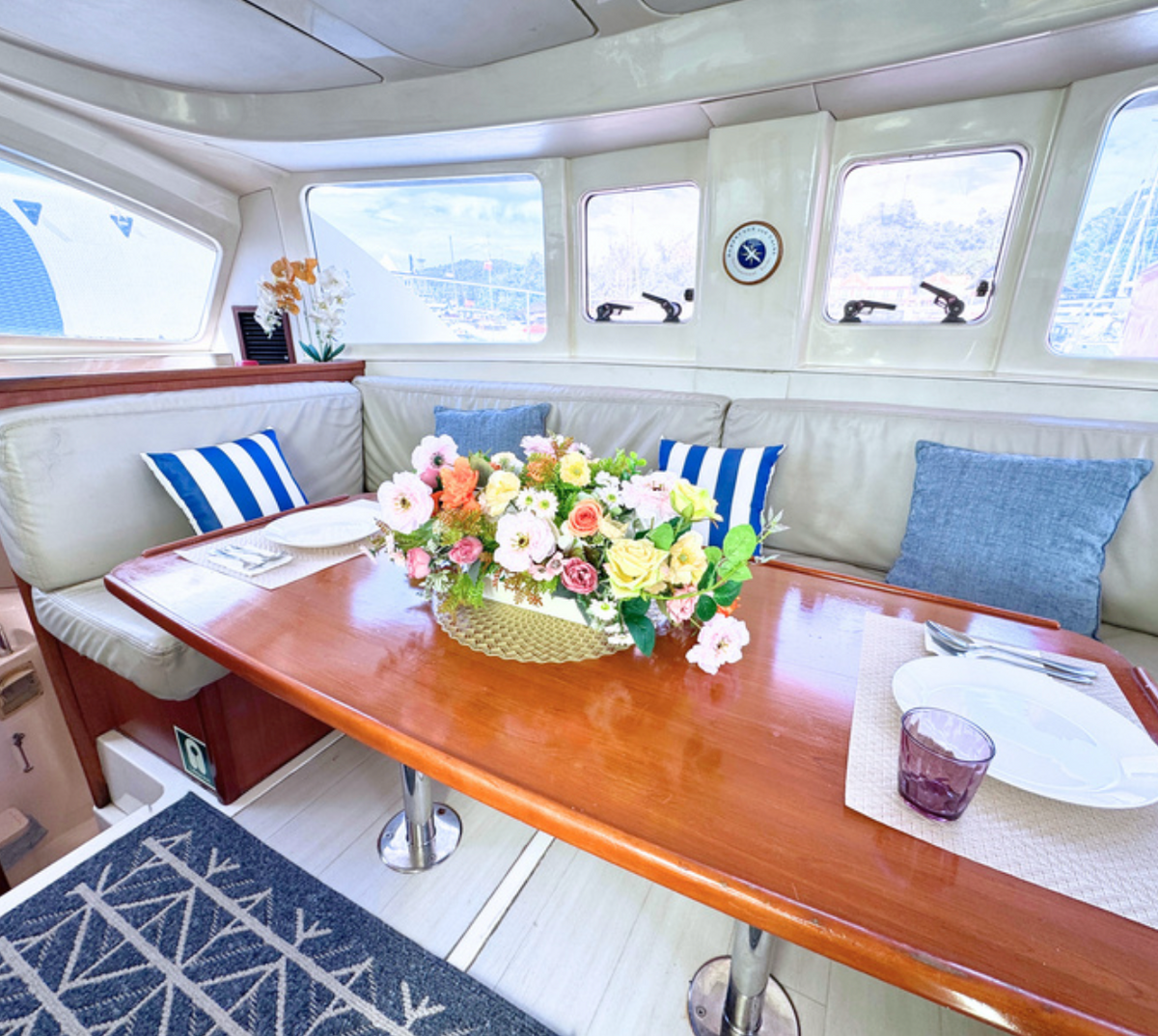 Ocean Bliss – Luxurious Private Catamaran Cruise (4 Hours)